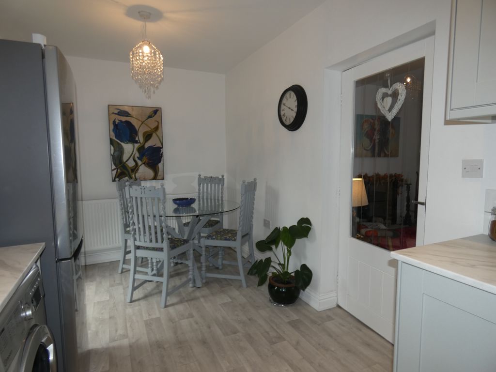 Kitchen/Diner- click for photo gallery